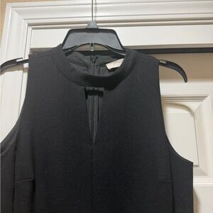 Elegant Black Sleeveless Dress